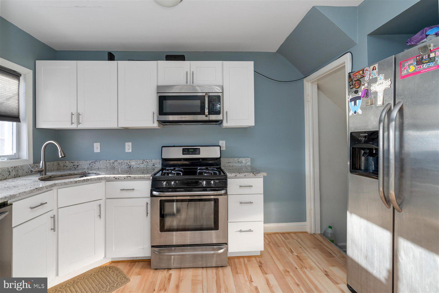 40 South Hawthorne Road Baltimore, MD 21220 - Photo 1 of 34