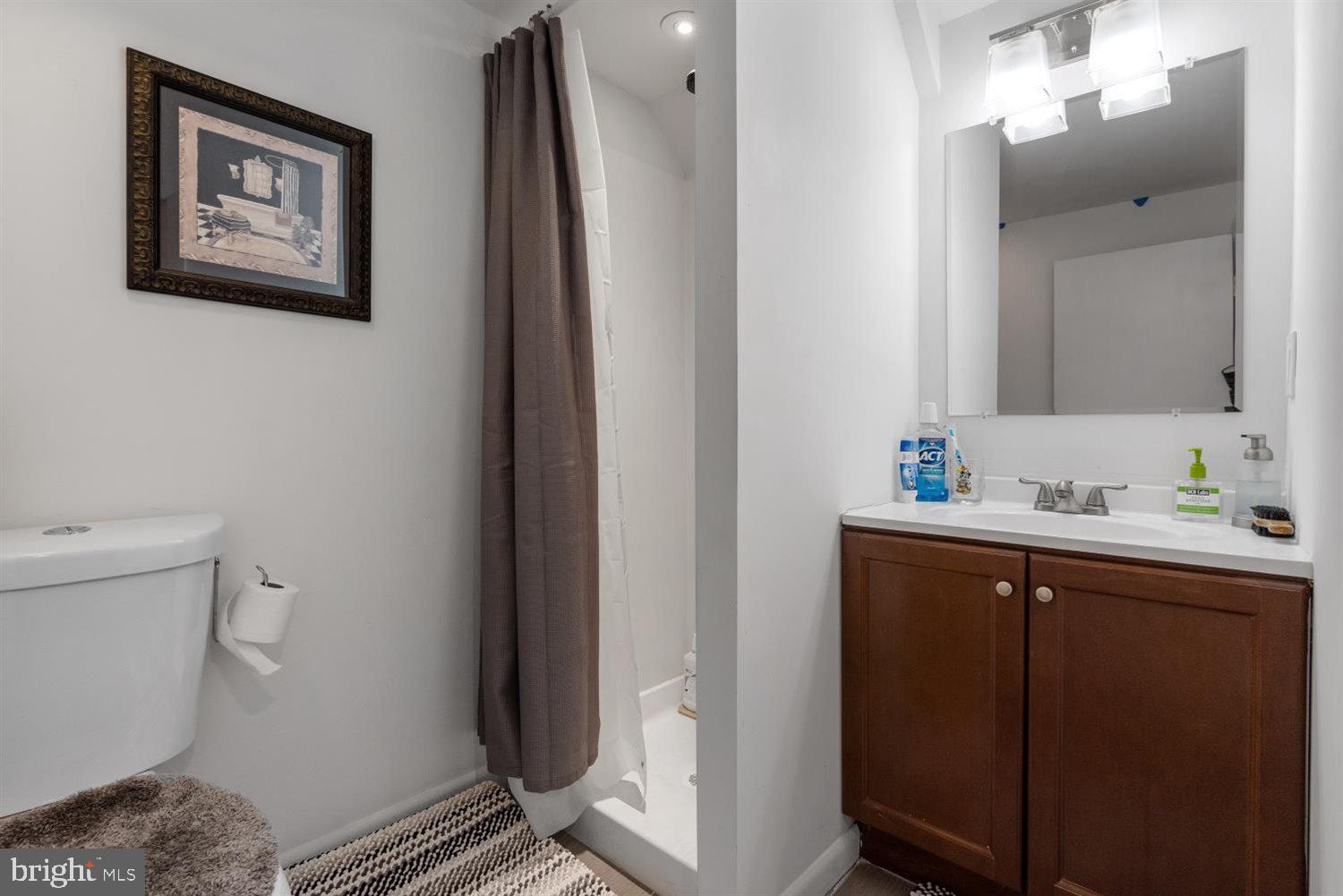 40 South Hawthorne Road Baltimore, MD 21220 - Photo 23 of 34