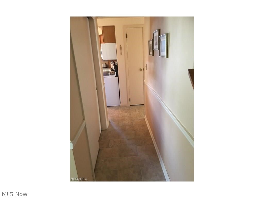 115 Mistletoe Road Niles, OH 44446 - Photo 26 of 32 Gallery Image 26