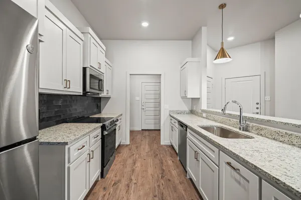 $1,595 | 4106 Trenton Avenue, Unit A, Lubbock, TX 79407