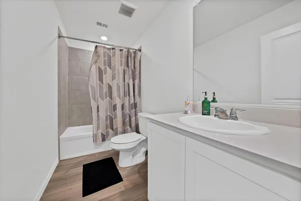 $3,400 | 3309 Chasemoor Drive, Denton, TX 76207