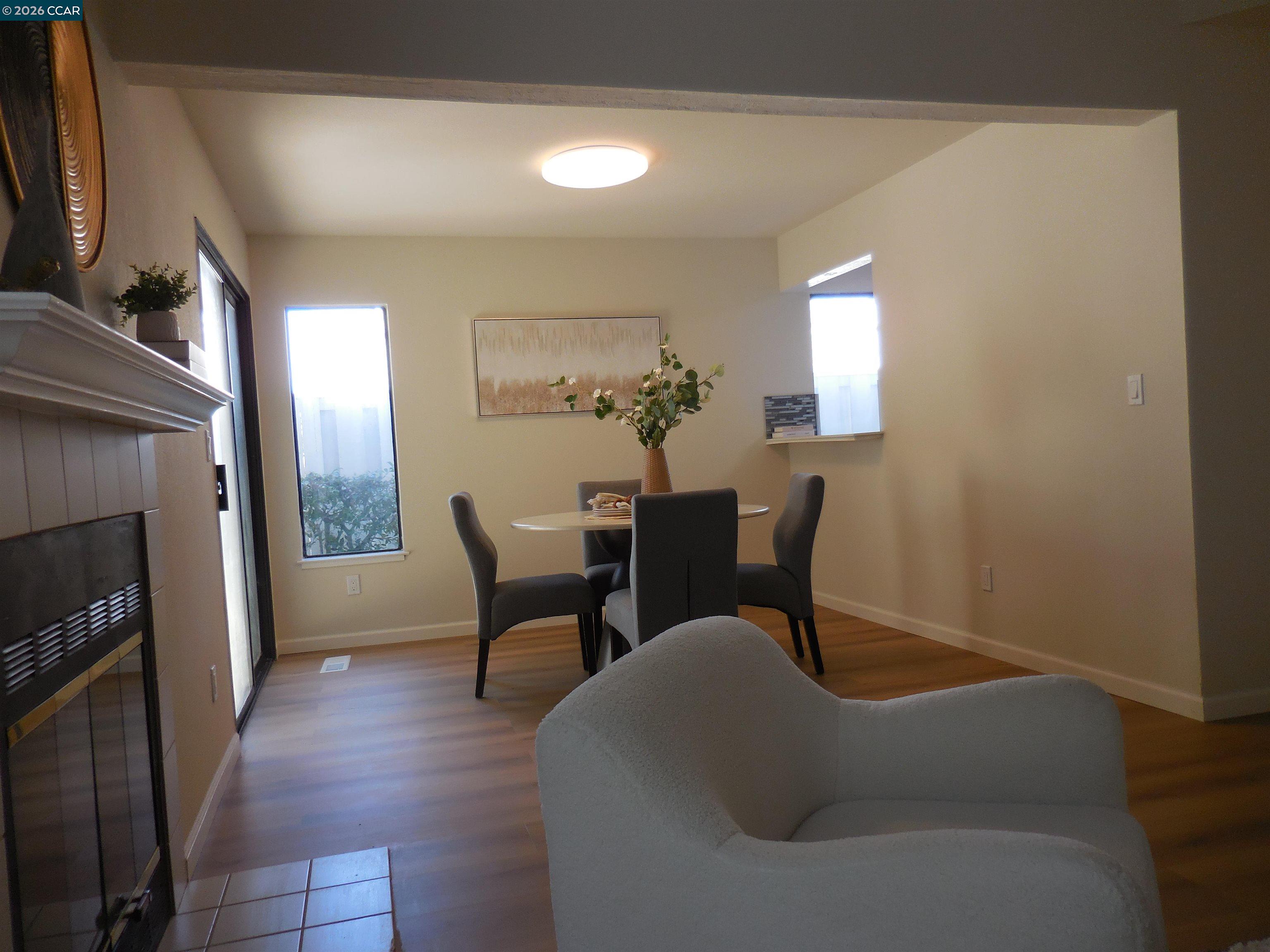 301 Del Monte Way, Unit END Pinole, CA 94564 - Photo 17 of 40 Gallery Image 17