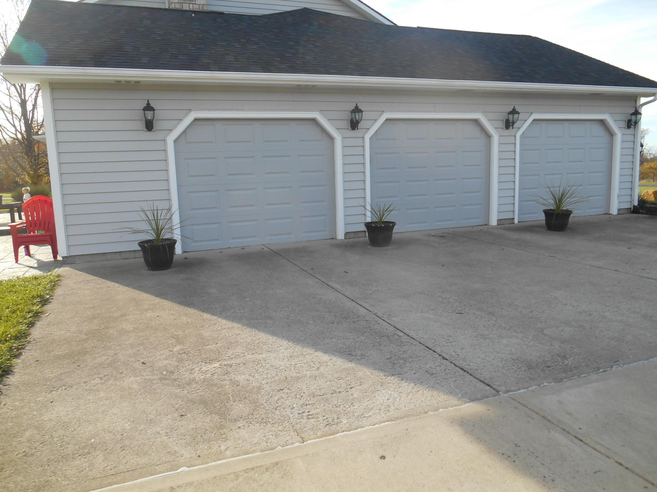 9765 Slough Road Canal Winchester, OH 43110 - Photo 19 of 20