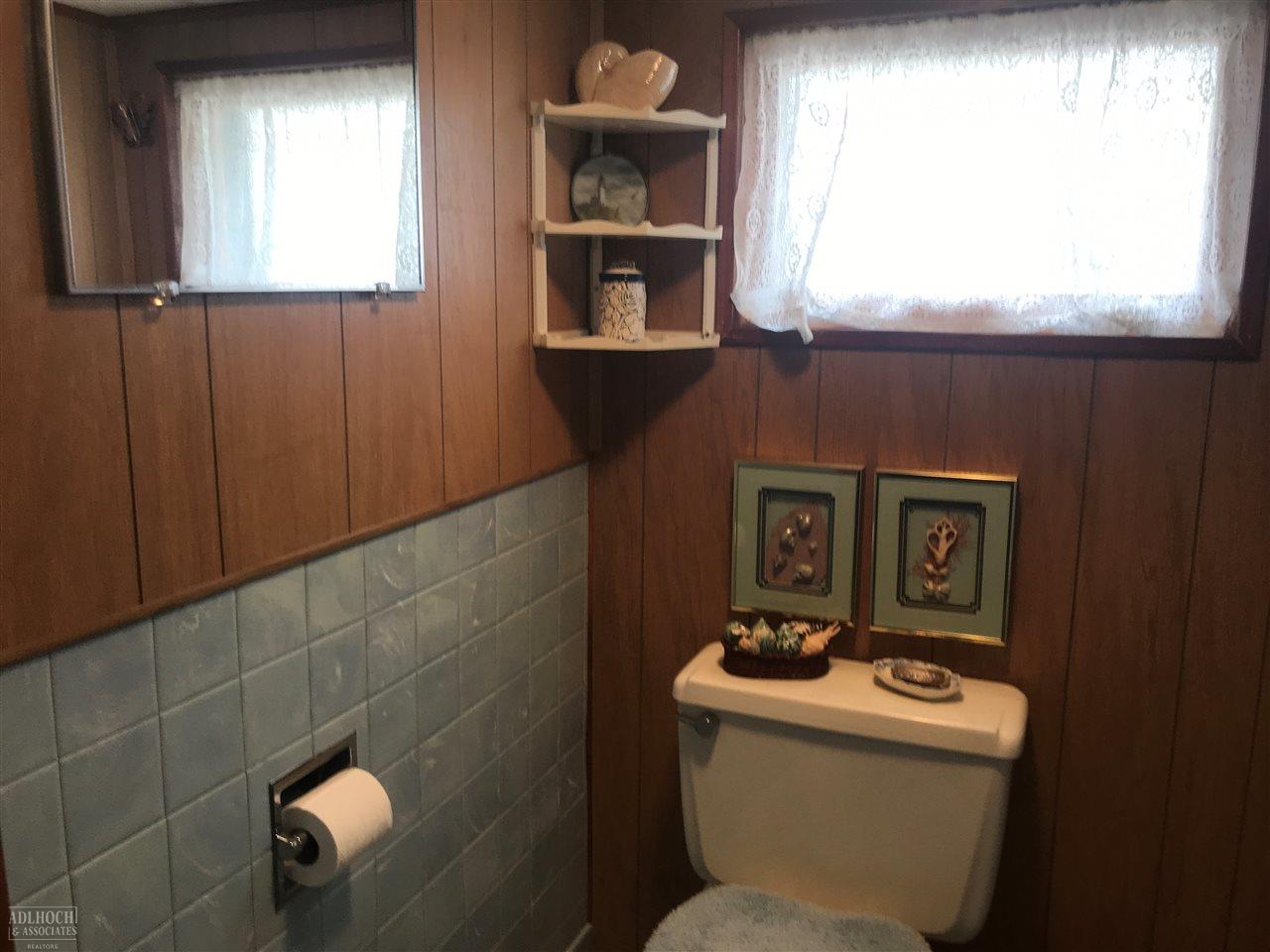 116 Muir Road Grosse Pointe Farms, MI 48236 - Photo 21 of 28
