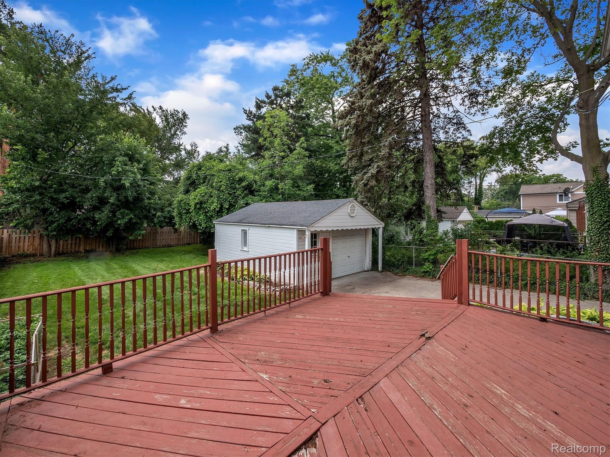 2736 Pembroke Road Birmingham, MI 48009 - Photo 31 of 36 Large deck for relaxing or entertaining