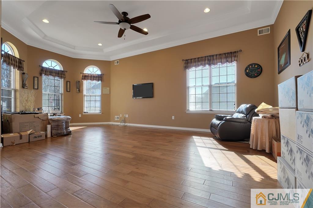 49 Kings Mill Road Monroe Township, NJ 08831 - Photo 3 of 20 Gallery Image 3