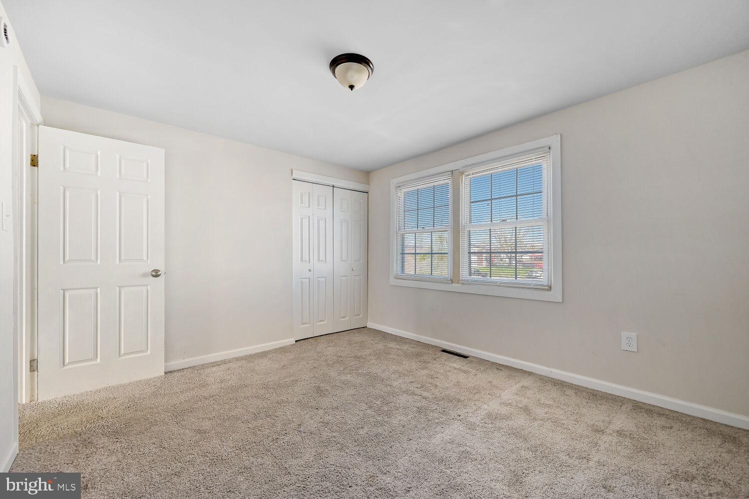 8002 Lansdale Road Baltimore, MD 21224 - Photo 13 of 26