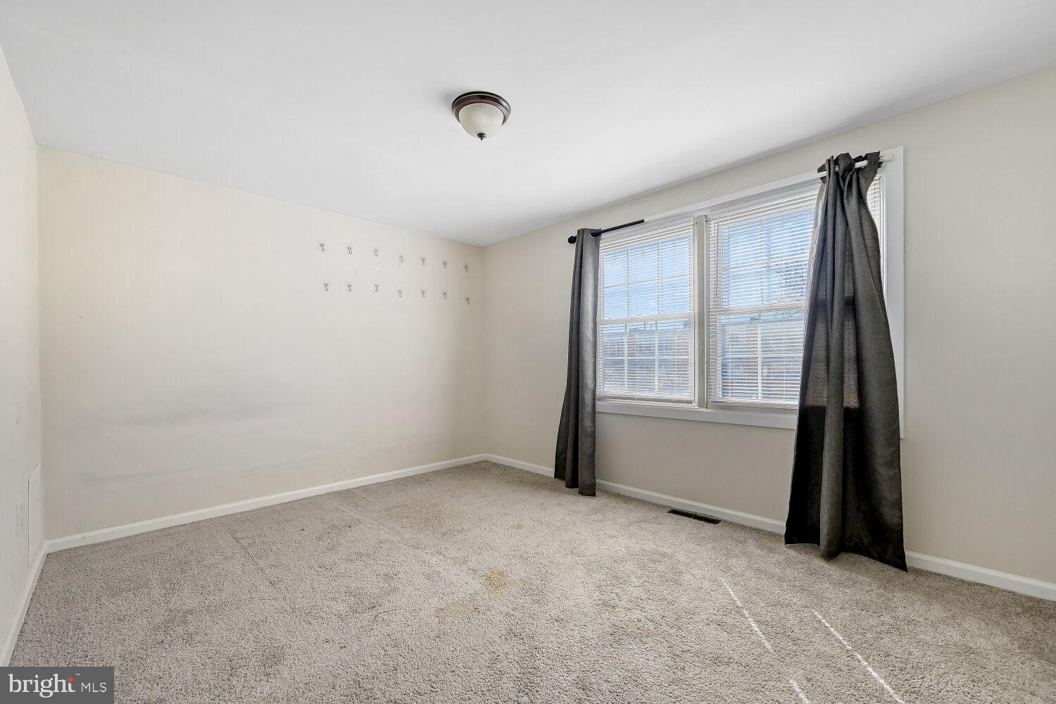 8002 Lansdale Road Baltimore, MD 21224 - Photo 16 of 26