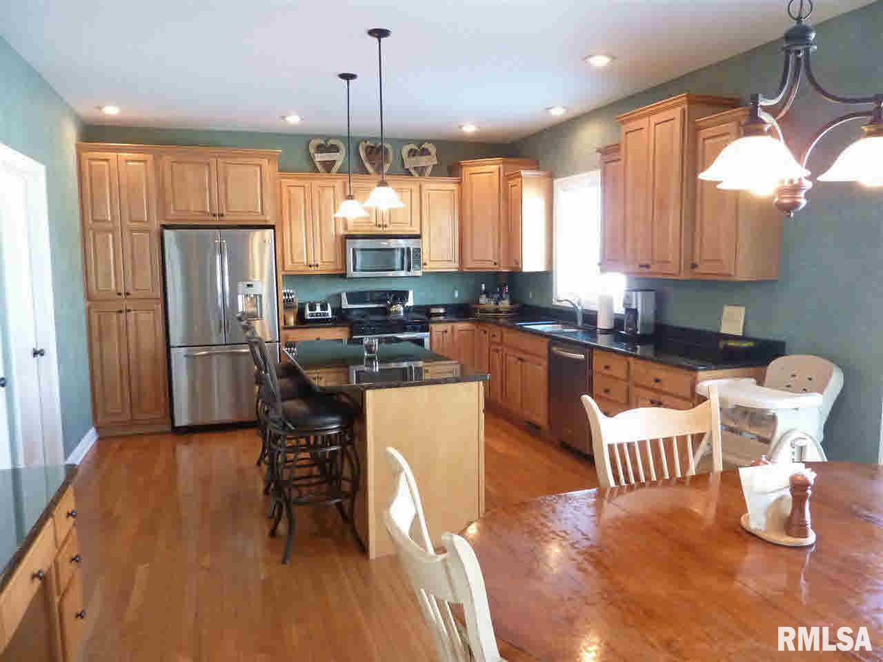 4096 Thunder Ridge Road Bettendorf, IA 52722 - Photo 9 of 24 Gallery Image 9