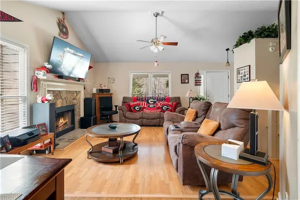 $279,900 | 30 Azalea Drive Southeast, Cartersville, GA 30121