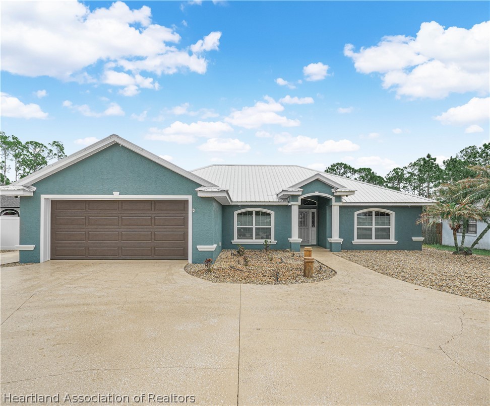 5430 Lakewood Road Sebring, FL 33875 - Photo 1 of 40 Gallery Image 1