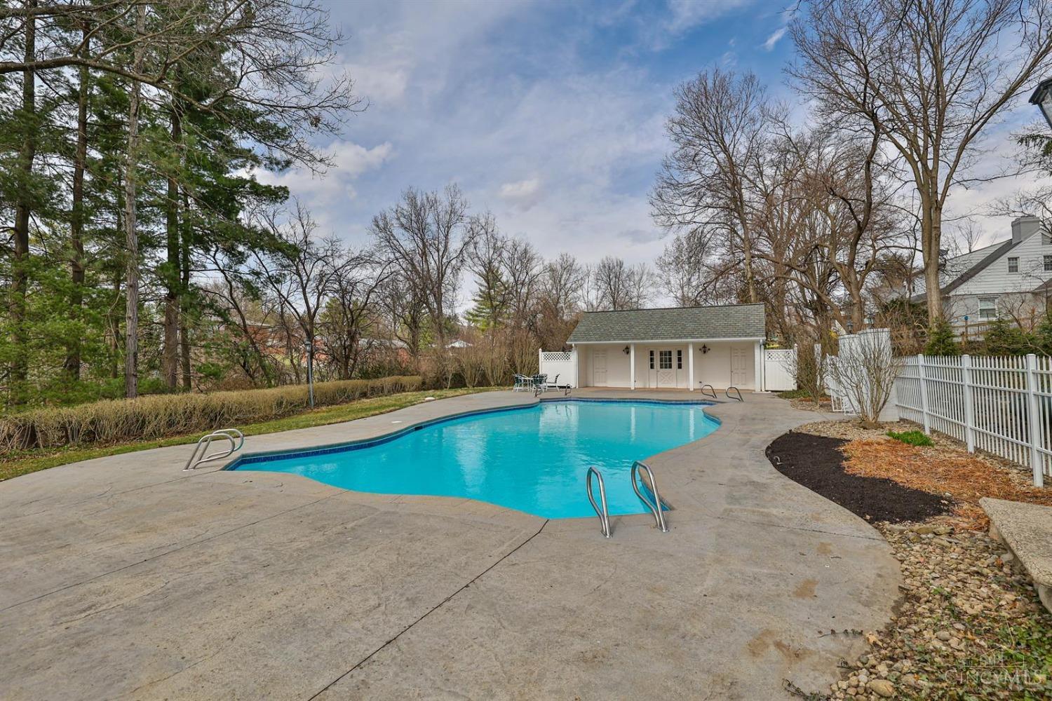 1231 Anderson Ferry Road Cincinnati, OH 45238 - Photo 77 of 98