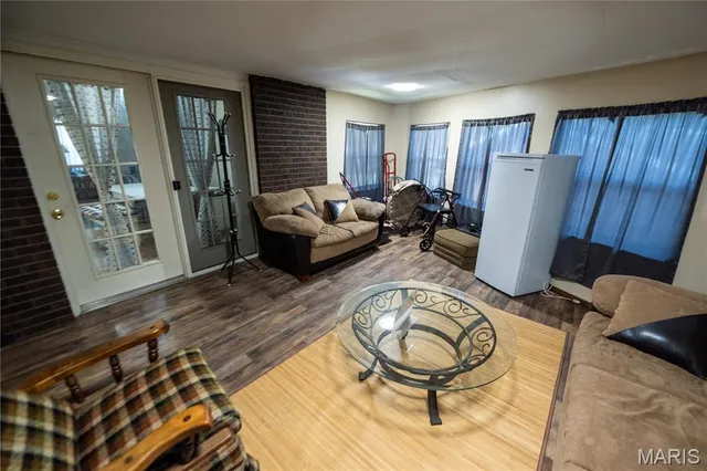 $249,900 | 87 Glendale Drive, Glen Carbon, IL 62034