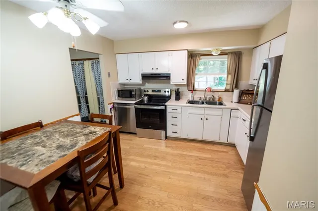 $249,900 | 87 Glendale Drive, Glen Carbon, IL 62034