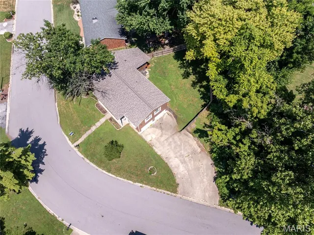 $249,900 | 87 Glendale Drive, Glen Carbon, IL 62034