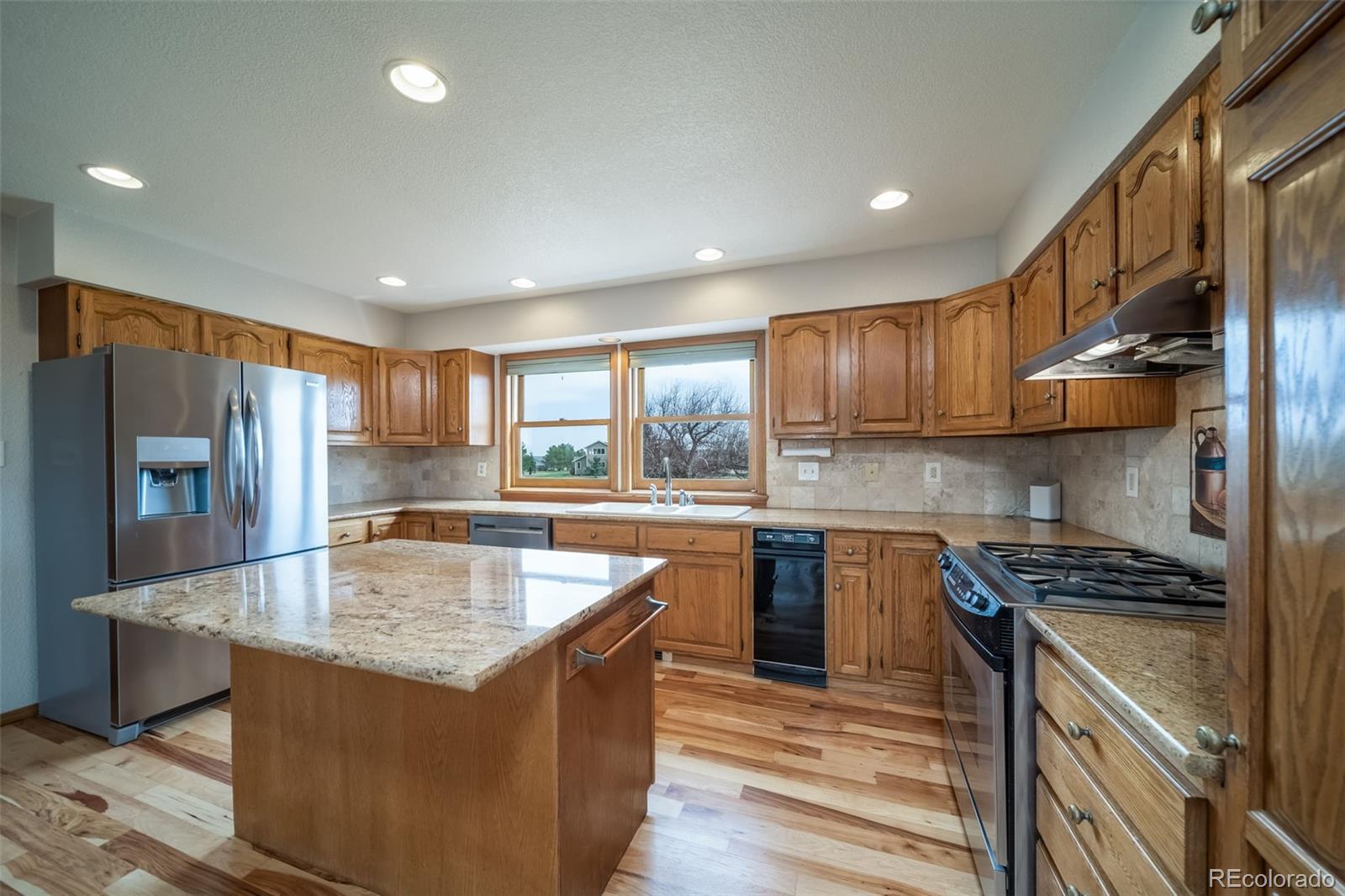 7415 Rodeo Drive Longmont, CO 80504 - Photo 16 of 39