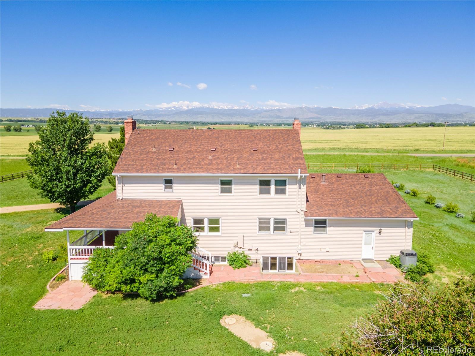 7415 Rodeo Drive Longmont, CO 80504 - Photo 4 of 39
