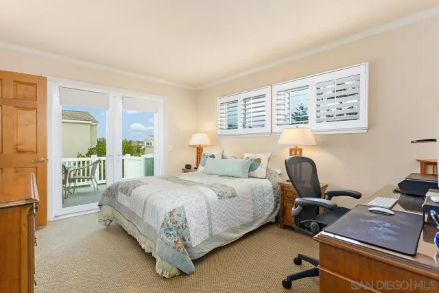 $1,926,864 | 457 Arden Drive, Encinitas, CA 92024