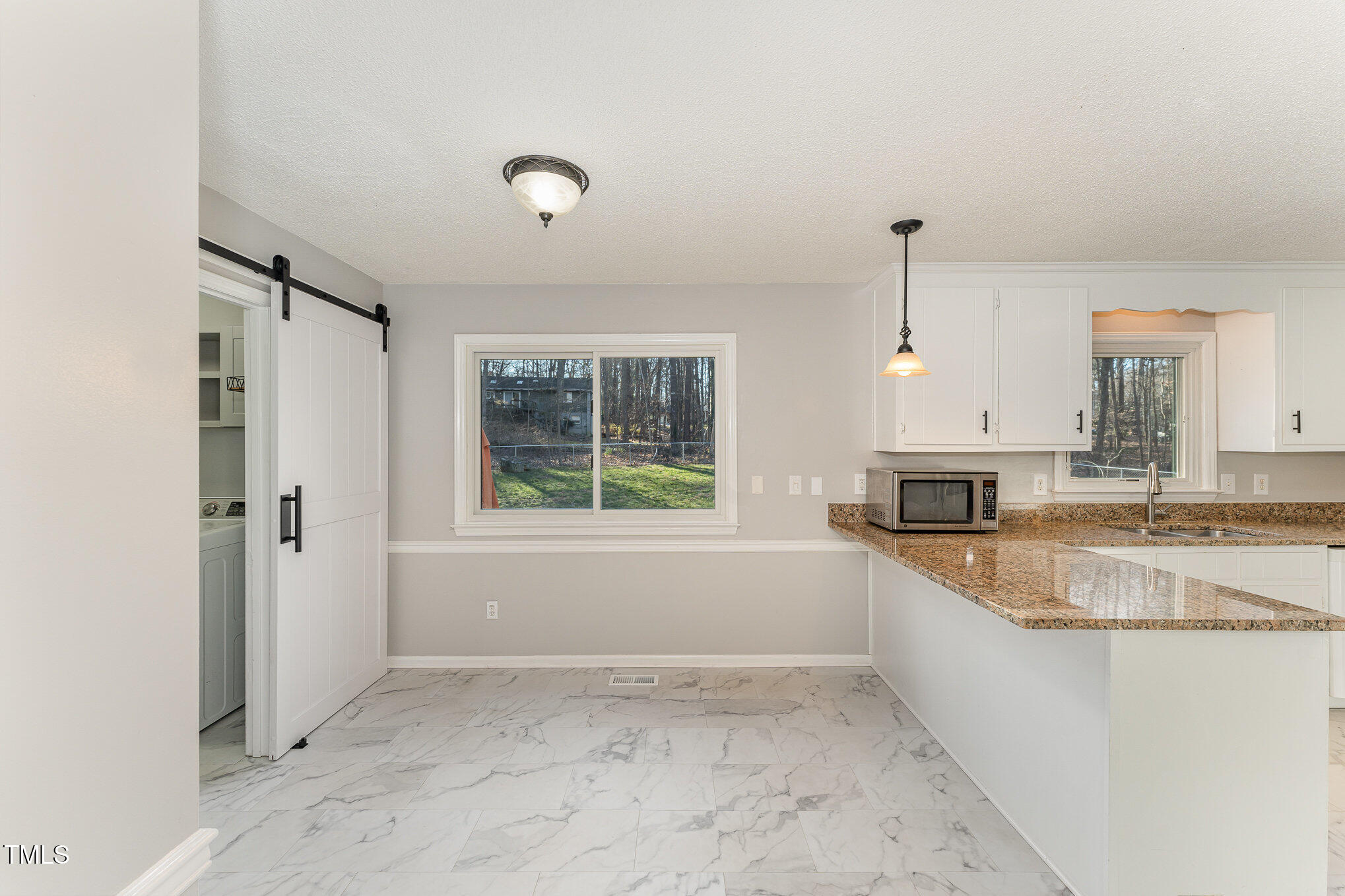 5718 Russell Road Durham, NC 27712 - Photo 7 of 33 Breakfast Nook