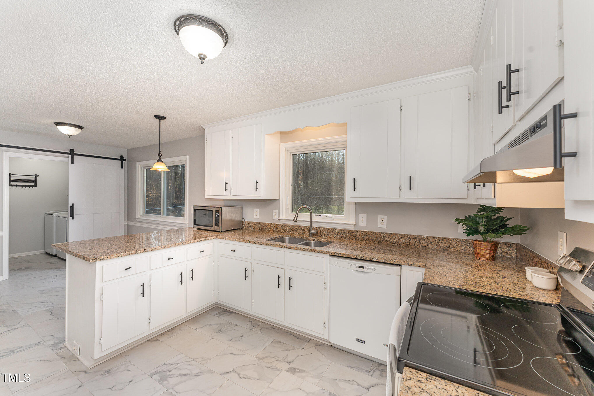 5718 Russell Road Durham, NC 27712 - Photo 10 of 33 Kitchen