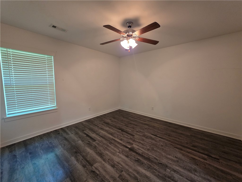 320 Westbrook Court, Unit 1 Decatur, AR 72722 - Photo 12 of 17 Gallery Image 12