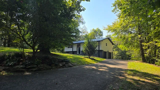 $369,000 | 711 Omega Drive, Whitwell, TN 37397