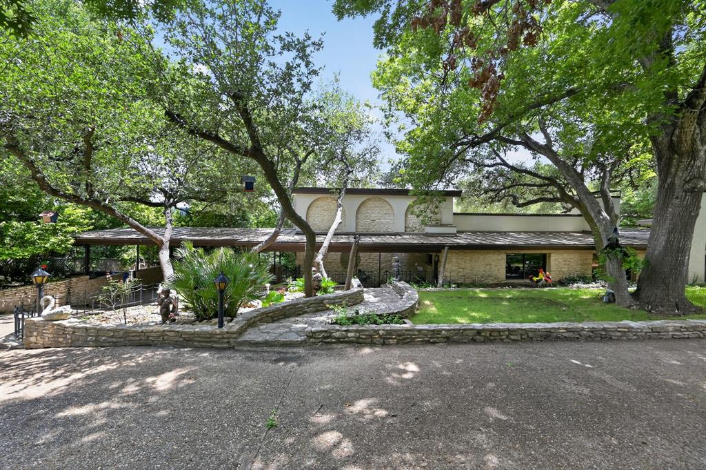 7044 Comanche Trail Austin, TX 78732 - Photo 5 of 33