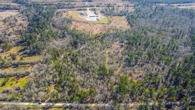 $400,000 | 35 Old Sign Road, Midway, TX 75852