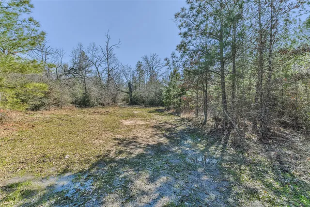 $400,000 | 35 Old Sign Road, Midway, TX 75852
