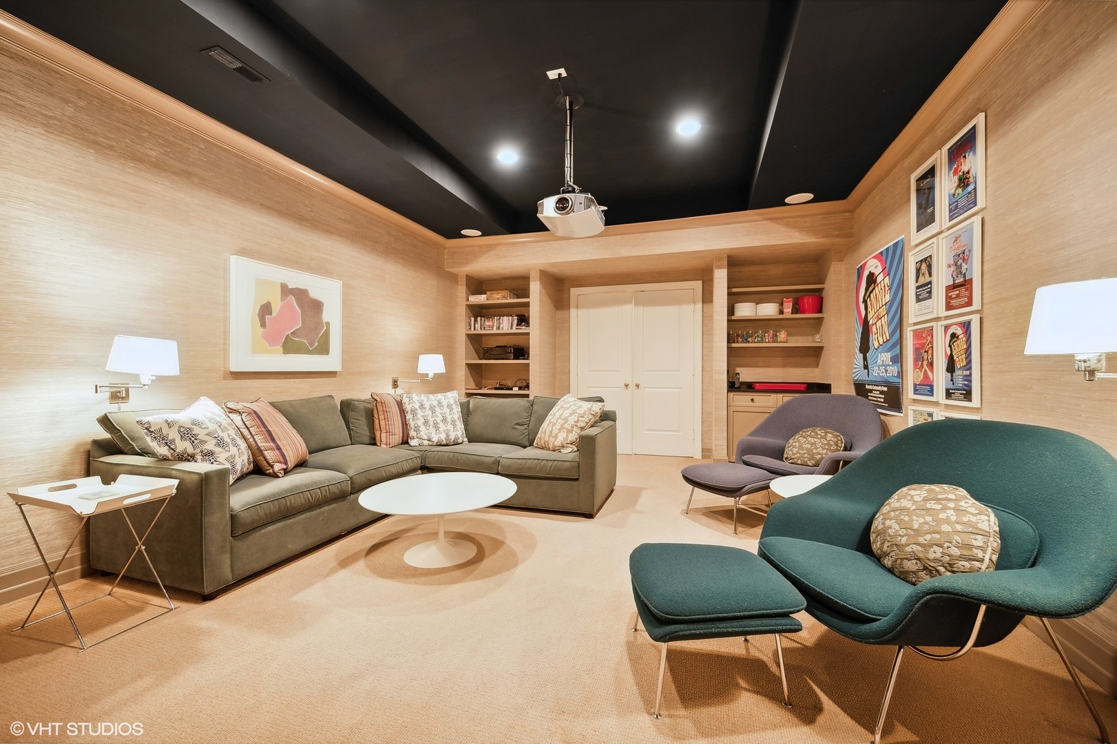 1024 Westmoor Road Winnetka, IL 60093 - Photo 31 of 38 a living room with furniture and a chandelier