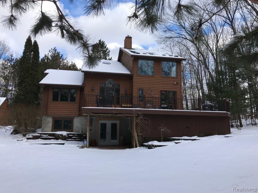 187 North Elm Grove Road Lapeer, MI 48446 - Photo 2 of 41 869499B6-A3BF-4870-9E66-9BA55D0DF9DB.JPG