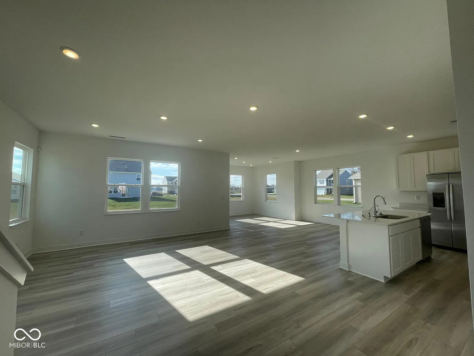 6865 Orchard Run Circle Whitestown, IN 46075 - Photo 11 of 36