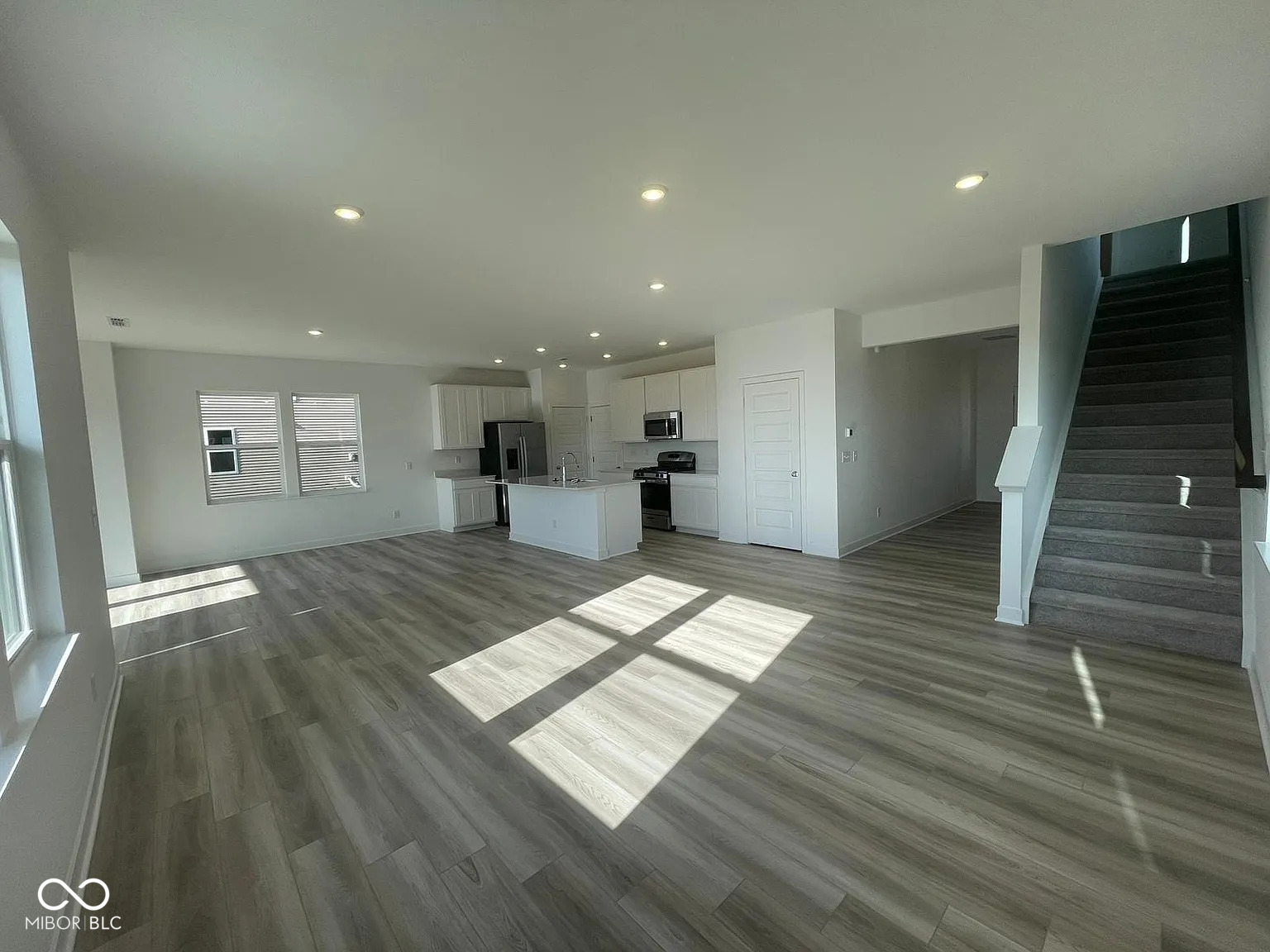 6865 Orchard Run Circle Whitestown, IN 46075 - Photo 12 of 36