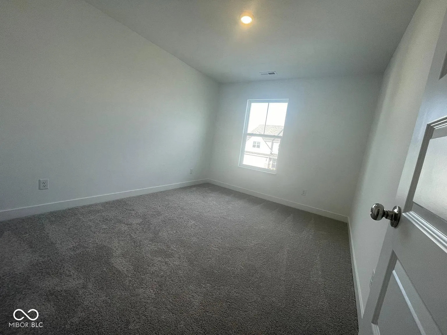 6865 Orchard Run Circle Whitestown, IN 46075 - Photo 21 of 36