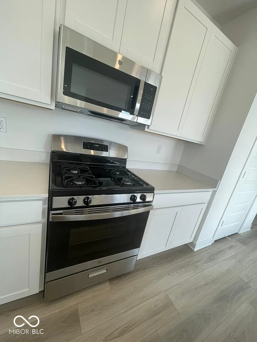 6865 Orchard Run Circle Whitestown, IN 46075 - Photo 10 of 36