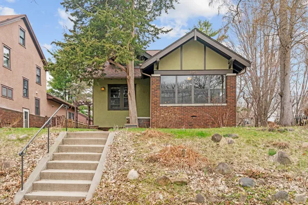 $350,000 | 1369 Hamline Avenue North, St. Paul, MN 55108