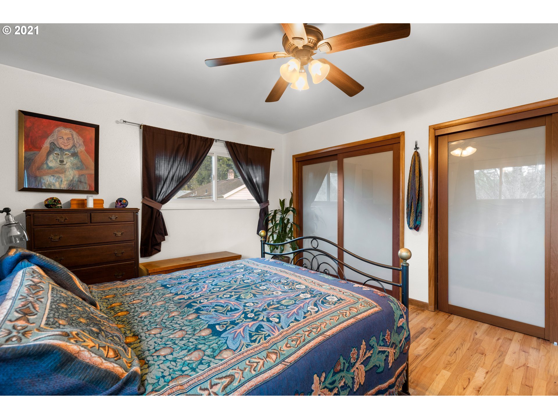 3651 Southwest Custer Street Portland, OR 97219 - Photo 17 of 32 Gallery Image 17