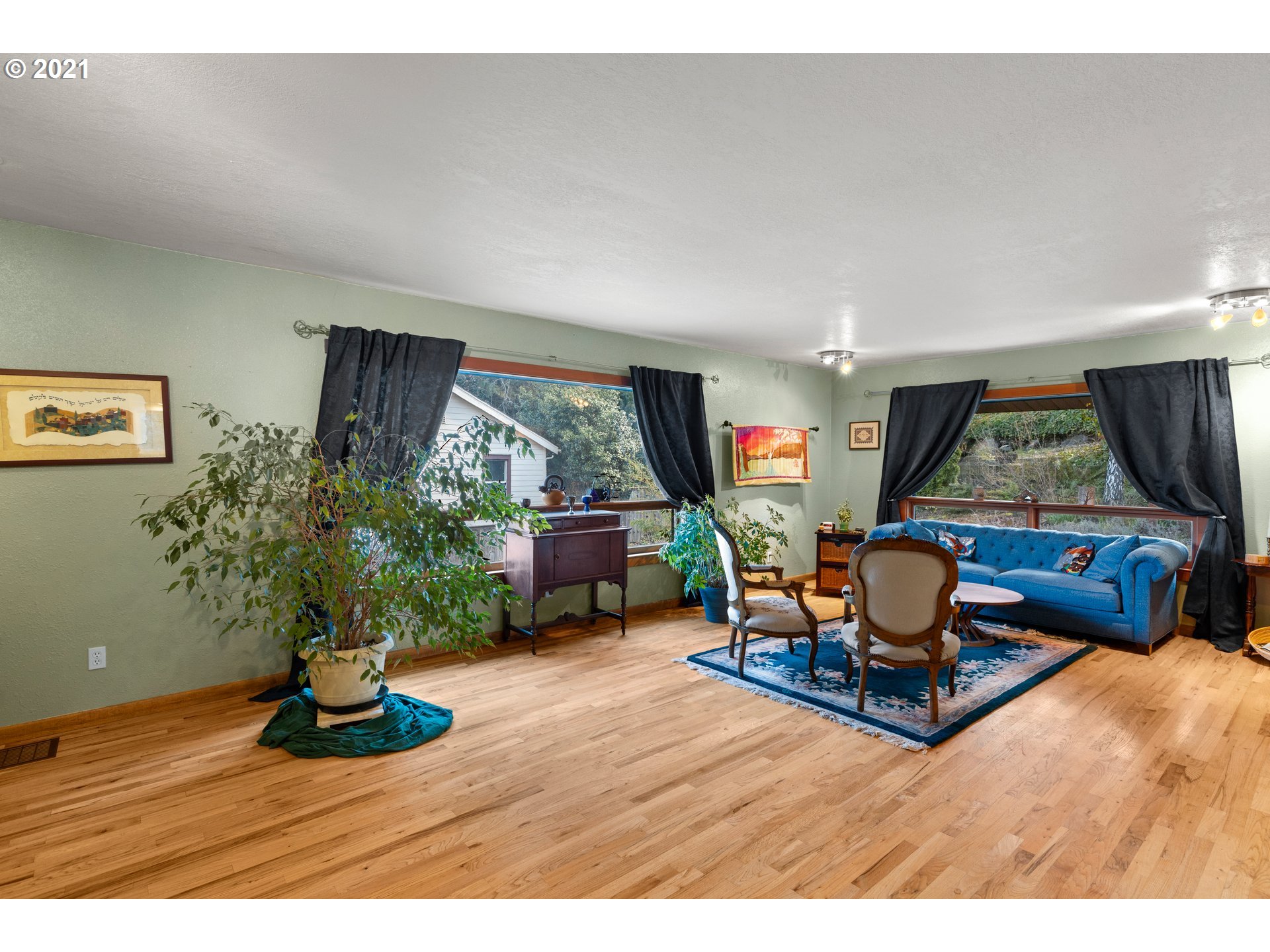 Gallery Image 7