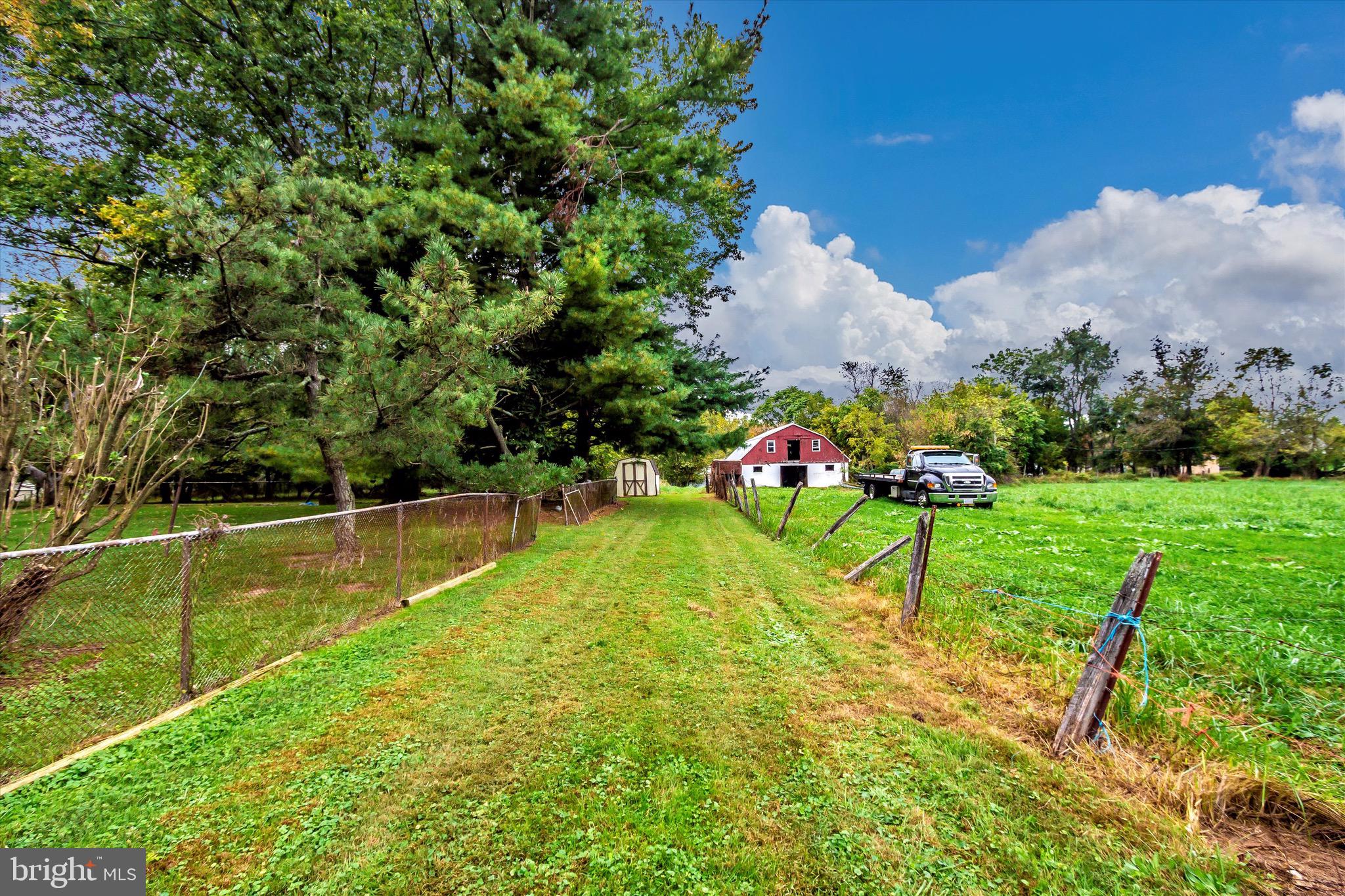 1014 St Michaels Road Mount Airy, MD 21771 - Photo 3 of 47 Gallery Image 3
