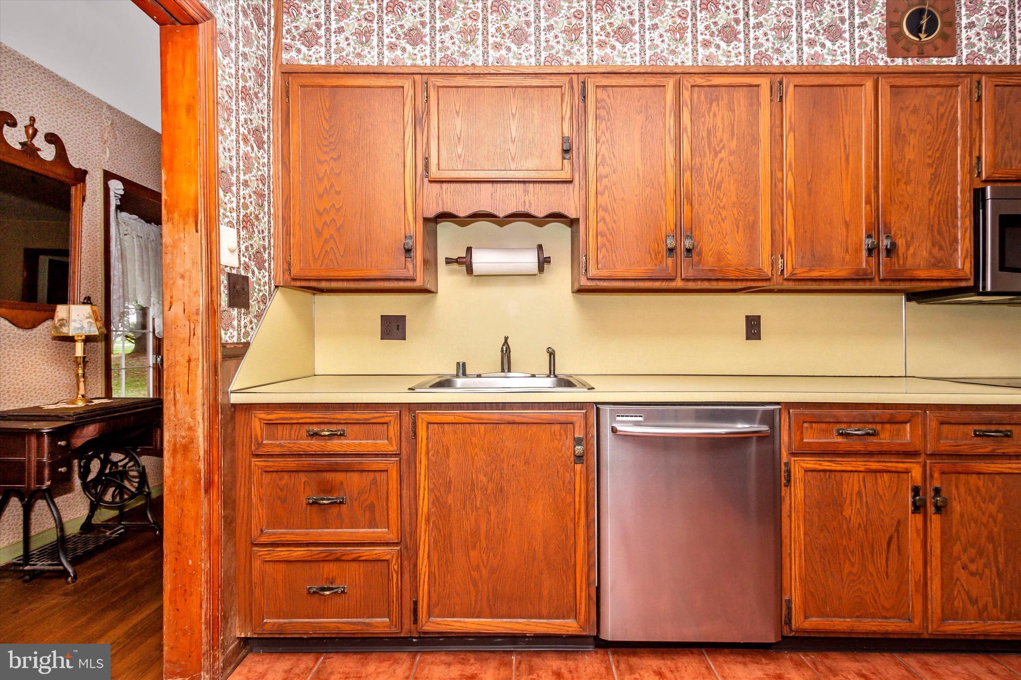 1014 St Michaels Road Mount Airy, MD 21771 - Photo 8 of 47 Gallery Image 8
