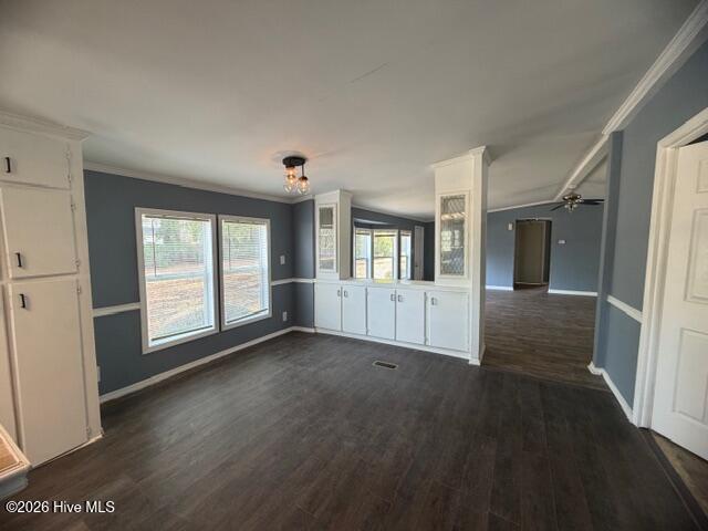 155 Northwest Craven Middle School Road New Bern, NC 28562 - Photo 3 of 18 Dining Area