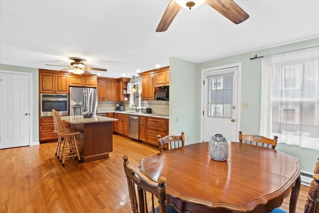 36 P Street Hull, MA 02045 - Photo 3 of 27