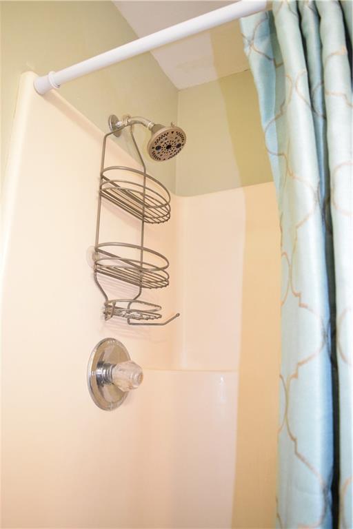 4669 Queens Road Hickory, NC 28602 - Photo 19 of 24 Gallery Image 19
