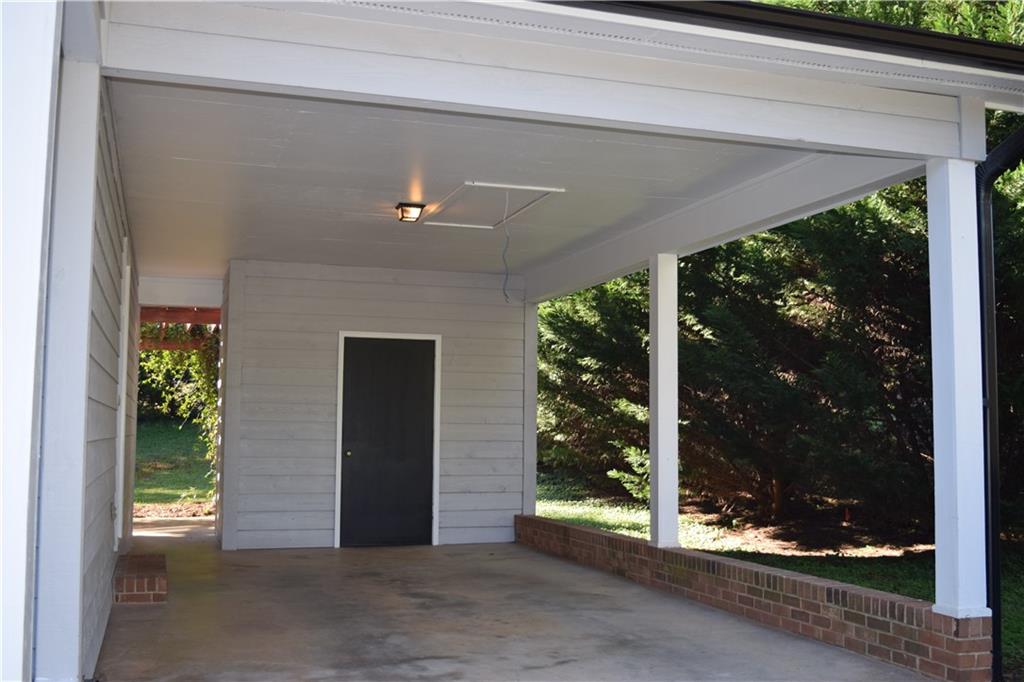 4669 Queens Road Hickory, NC 28602 - Photo 23 of 24 Gallery Image 23