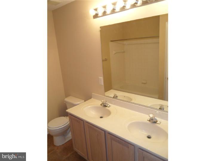 214 Southwyk Road New Castle, DE 19720 - Photo 12 of 13 Gallery Image 12