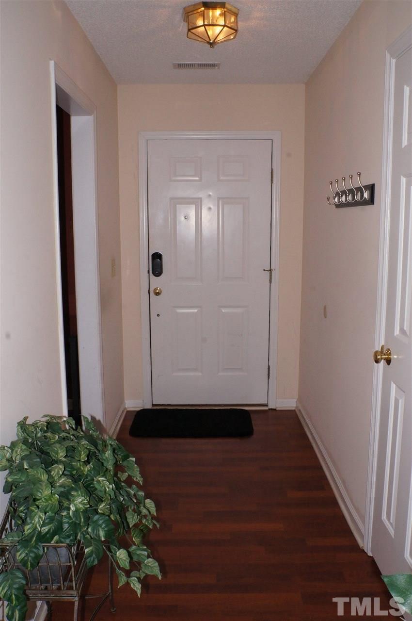 6811 Fairpoint Court Raleigh, NC 27613 - Photo 2 of 21