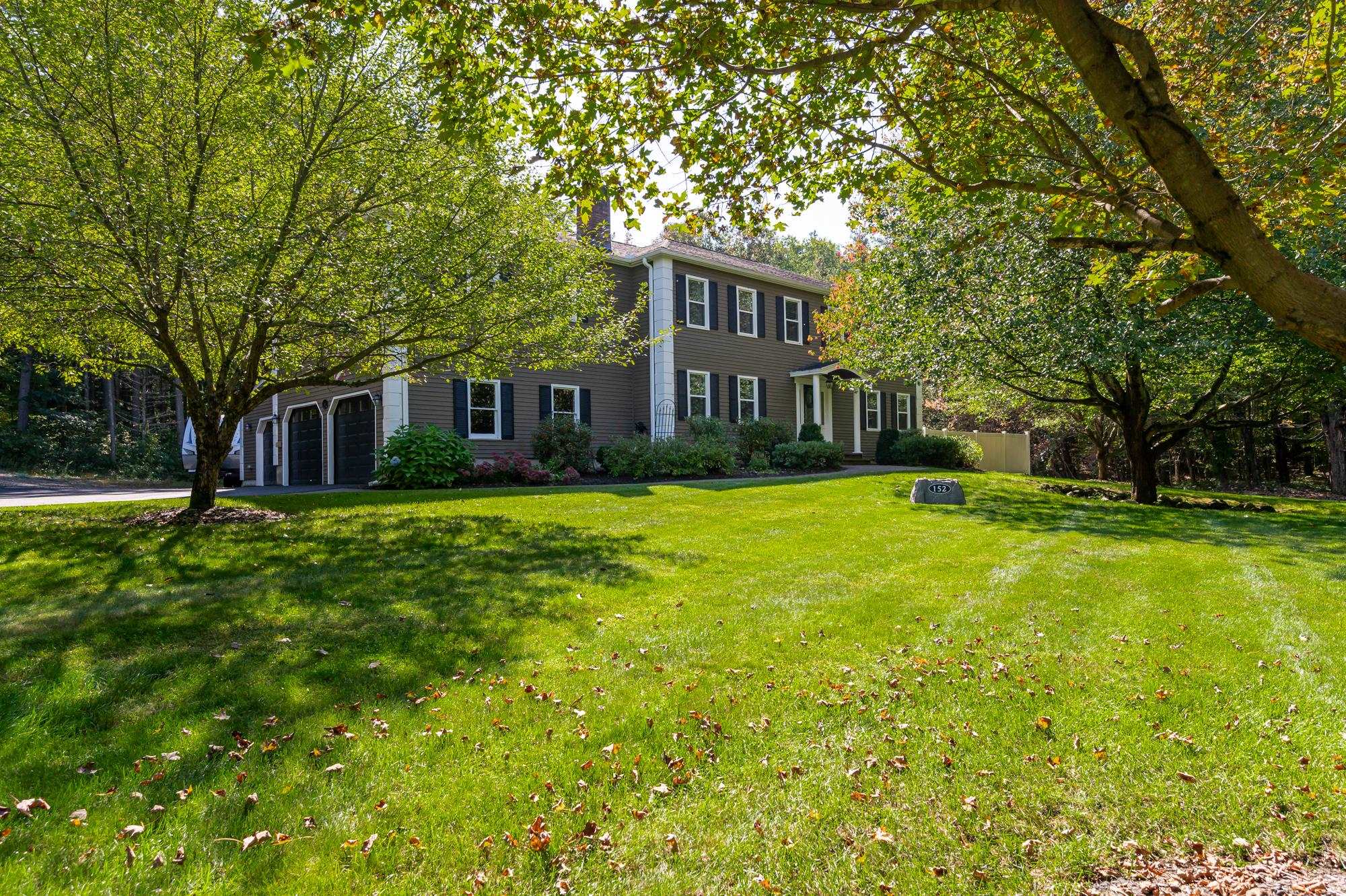 152 Farley Road Hollis, NH 03049 - Photo 2 of 32