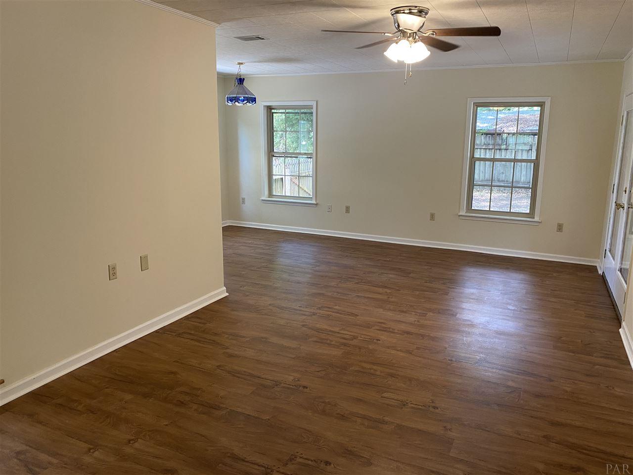 6101 Angelina Road Pensacola, FL 32504 - Photo 12 of 43 Gallery Image 12