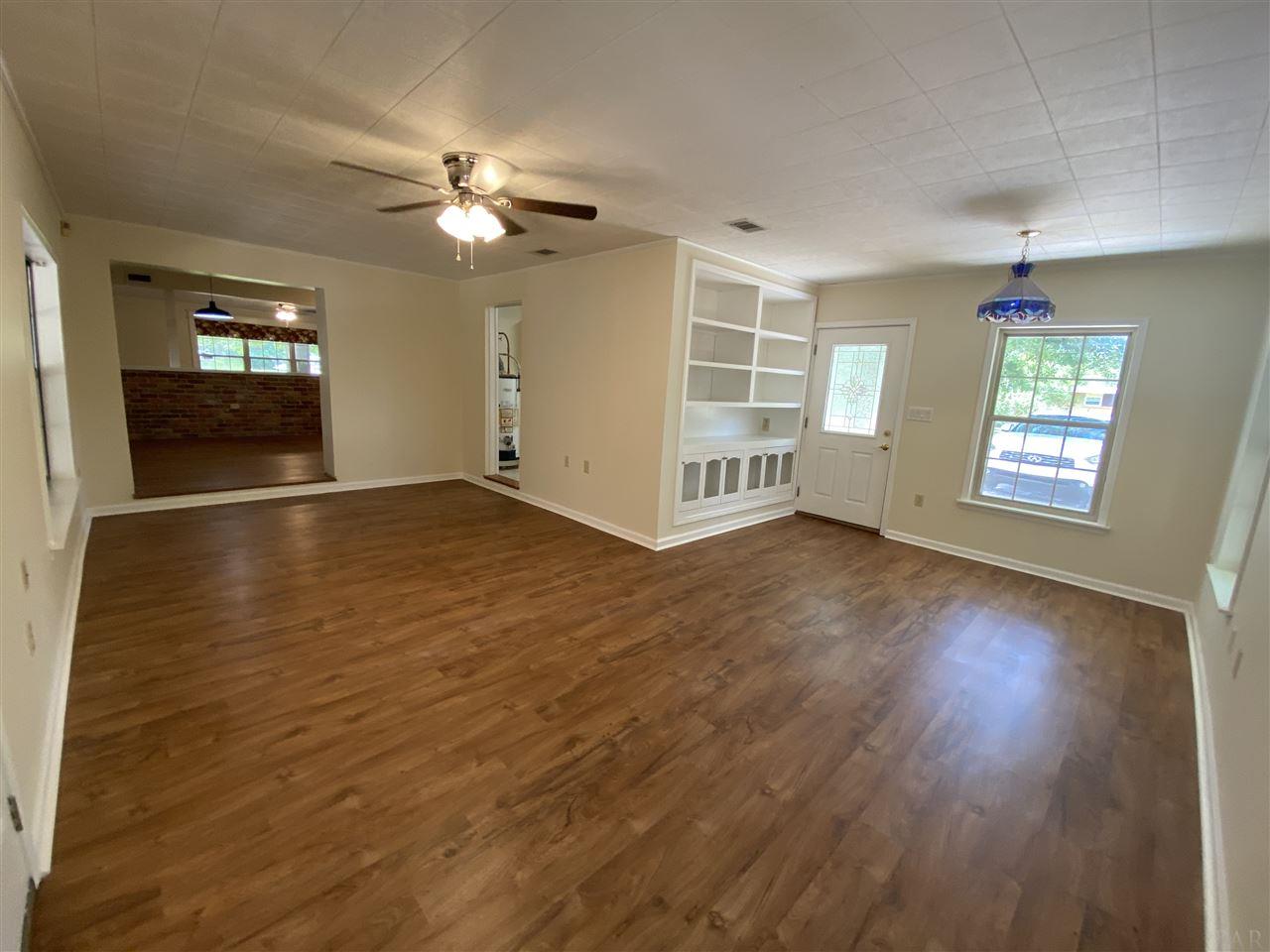 6101 Angelina Road Pensacola, FL 32504 - Photo 13 of 43 Gallery Image 13