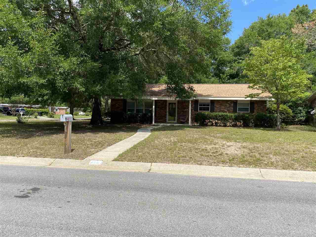 6101 Angelina Road Pensacola, FL 32504 - Photo 2 of 43 Gallery Image 2